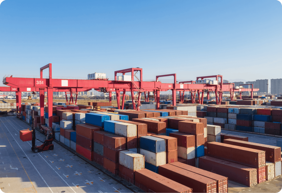 freight costs affect the prices of these shipping containers at the shipyard