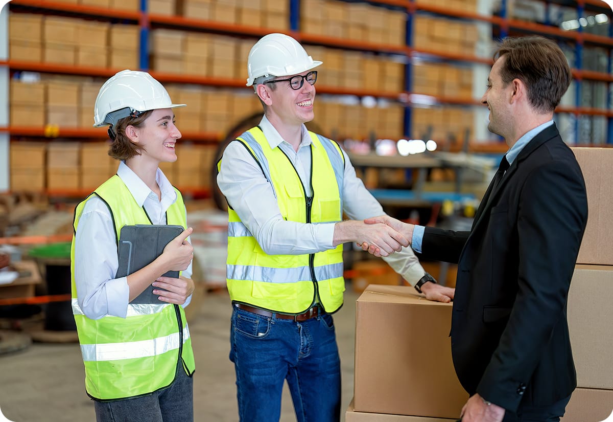 They settle freight payment terms in the warehouse